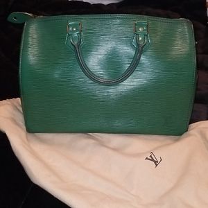 Louis Vuitton Speedy